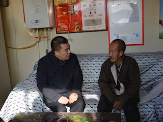 市長劉志亮走訪慰問建檔立卡貧困戶
