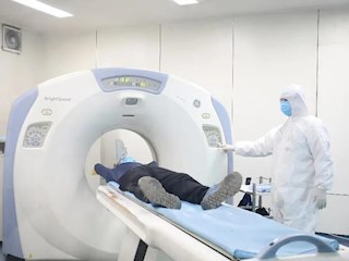 致敬，疫情下的四院影像人