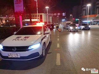 霸州交警堅(jiān)持宣傳、整治“兩手齊抓”為復(fù)工復(fù)產(chǎn)護(hù)航