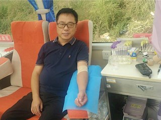 勝芳鎮(zhèn)石溝一村組織開展無償獻(xiàn)血活動(dòng)