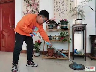 霸州市新時(shí)代好少年——堂二里中心小學(xué)：韓書奧
