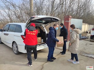 共青團霸州市委慰問疫情防控一線青年志愿者