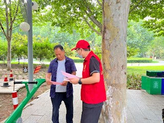 霸州市委網(wǎng)信辦開展網(wǎng)絡宣傳進公園活動 