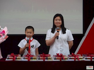 河北霸州：開展“學(xué)習(xí)貫徹二十大 書香為伴潤家風(fēng)”親子朗讀活動