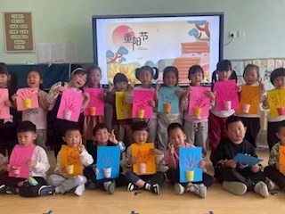 “童”話重陽 孝心久久—市第二幼兒園開展重陽節(jié)主題活動(dòng)