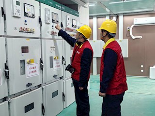 國(guó)網(wǎng)霸州市供電公司對(duì)武將臺(tái)變電站開展特巡檢查工作